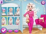 Året Runt Fashionista: Elsa: Styling Barbie Clothes